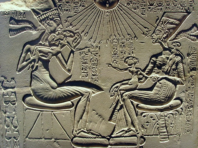 Akhenaten, Nefertiti, and their children, ca. 1350,  Staatliche Museen zu Berlin Agyptisches Museum